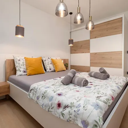 Apartament Rebecca *